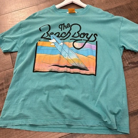 NWOT PULL & BEAR T SHIRT - Picture 10 of 12